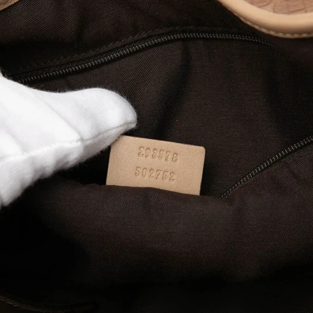 Gucci delivery duty
